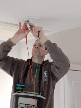 Home Buyers Pre Purchase Electrical Safety Checks near bristol